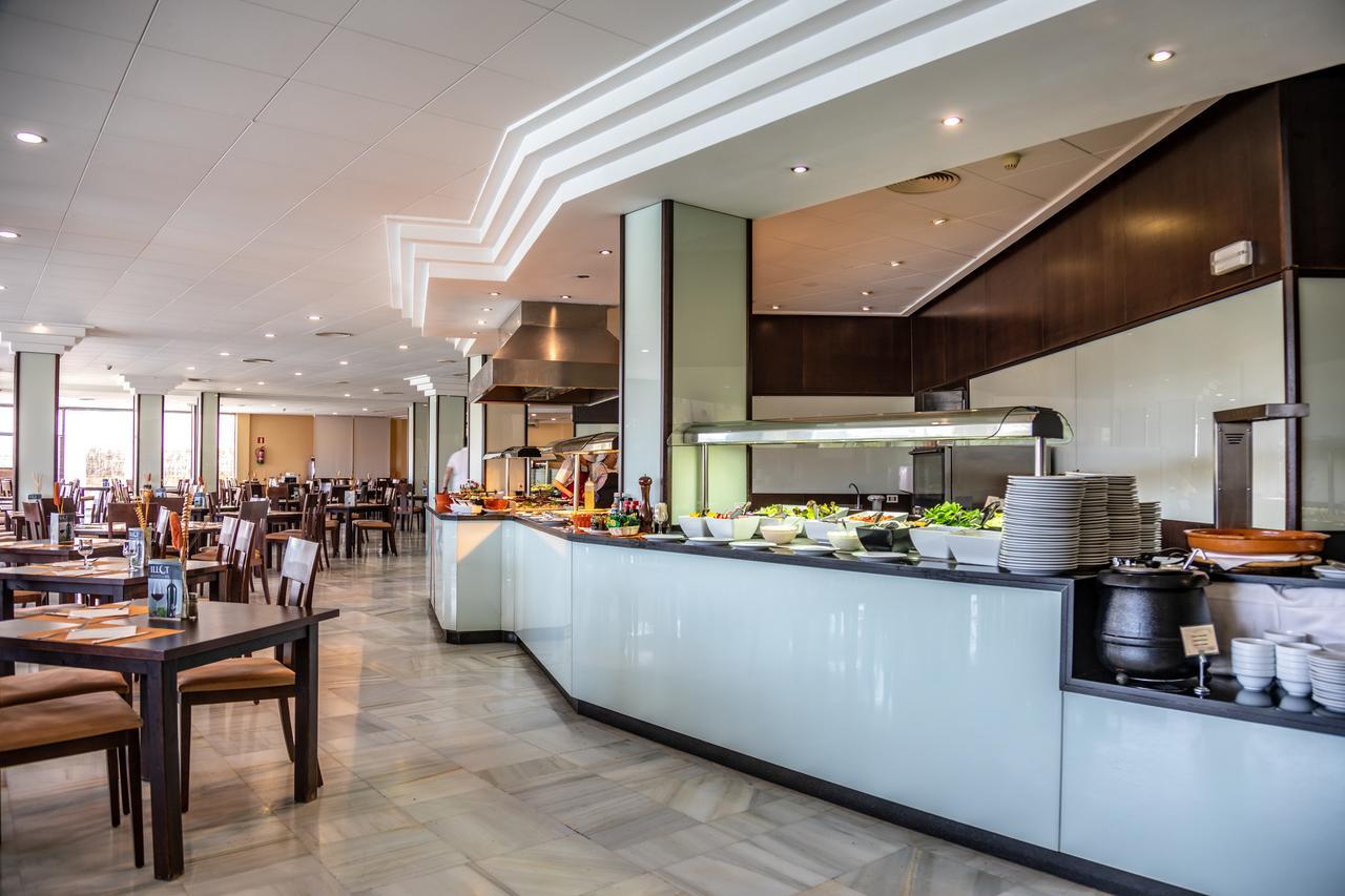 Hotel Illot Suites กาลารัตจาดา ภายนอก รูปภาพ