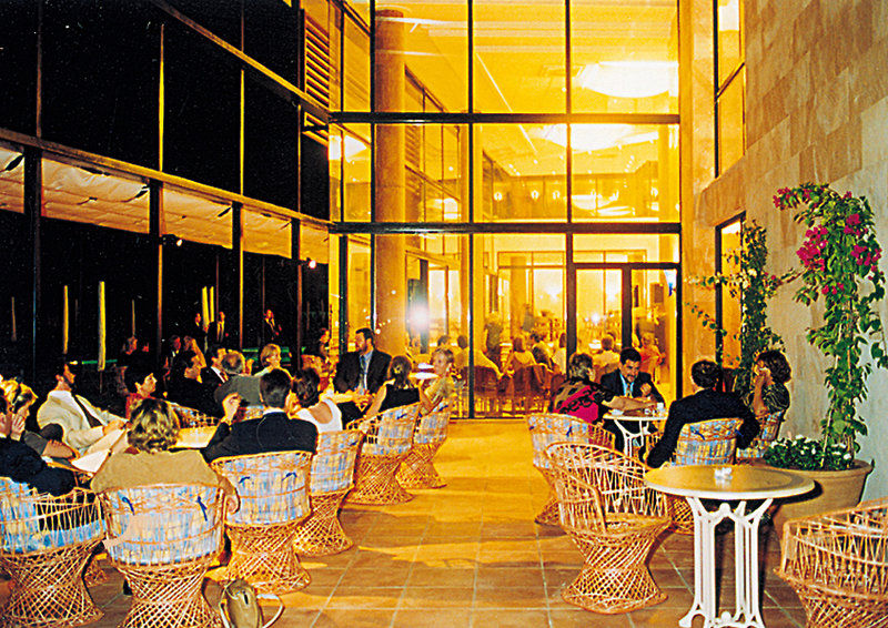 Hotel Illot Suites กาลารัตจาดา ภายนอก รูปภาพ